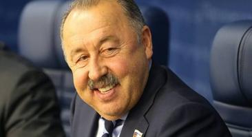 Газзаев поставил Акинфеева намного выше Шунина