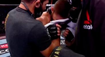 Хабиб заплакал после своего последнего боя в UFC