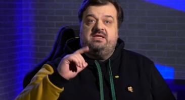 Уткин съязвил, что после разгрома от сербов Черчесов менял вратарей в самолете