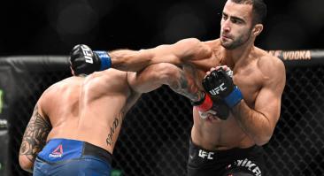 Видеообзор яркой победы Чикадзе над Симмонсом на UFC Fight Night 181