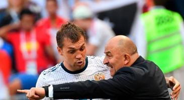 Дюков оценил решение Черчесова не вызывать в сборную Дзюбу из-за интимного скандала