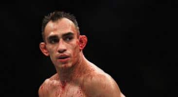 Боец UFC Тони Фергюсон рассказал о «жадности» Хабиба
