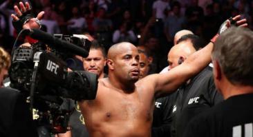 Легенда UFC Кормье обратился к Порье перед боем с Макгрегором