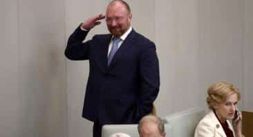 Депутат Лебедев заявил, что нужно поблагодарить сборную России после разгрома от Канады на МЧМ