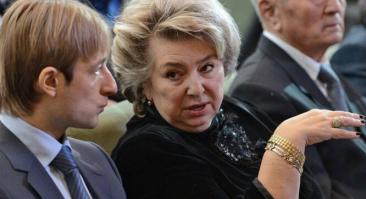 Тарасова, высказываясь о коттеджах Косторной и Трусовой, назвала Плющенко не тренером