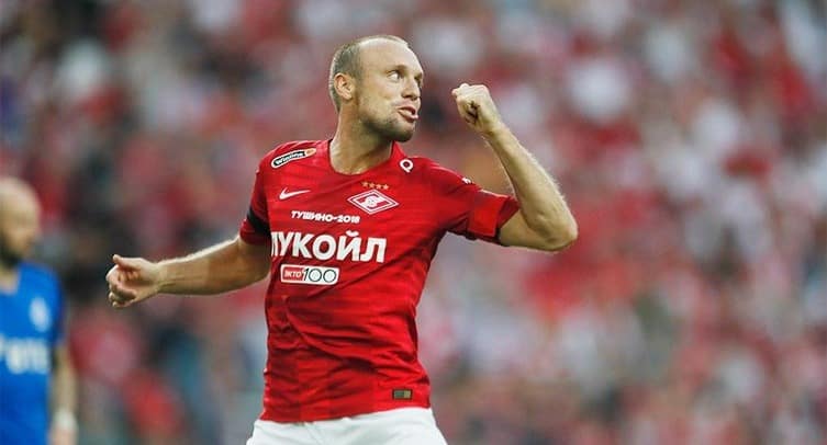 Глушаков оригинально поздравил сам себя с днем рождения