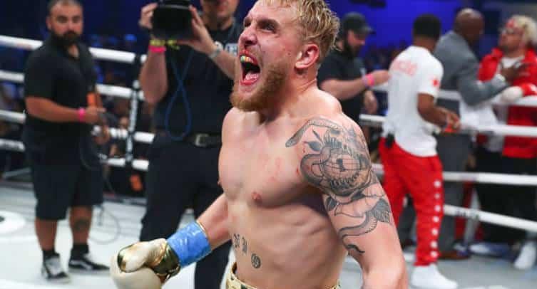 Блогер, наехавший на UFC, проведет боксерский поединок против ветерана лиги
