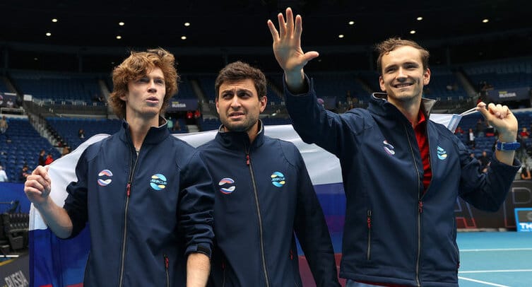 Трое россиян входят в топ-5 чемпионской гонки АТР