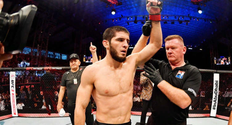 Чендлер принес извинения фанатам ММА за бой Махачева на турнире UFC 259