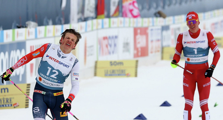 Легков заявил, что Норвегия благодаря влиянию на FIS вернет золото Клебо и отберет серебро у Большунова