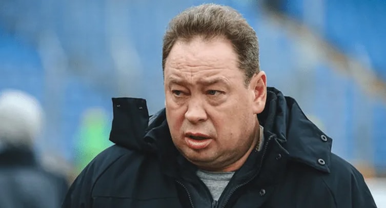 Слуцкий раскритиковал судейство матча с «Уралом»