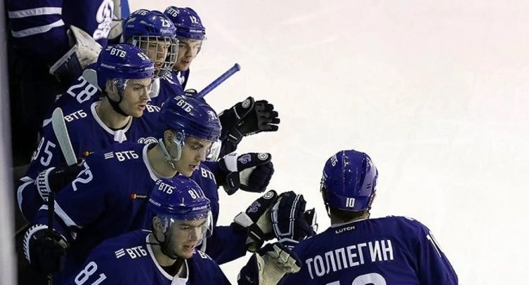 Московское «Динамо» установило уникальное достижение в российском хоккее, став чемпионом во всех лигах