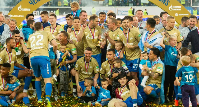 «Зенит» обошел ЦСКА по количеству чемпионских титулов