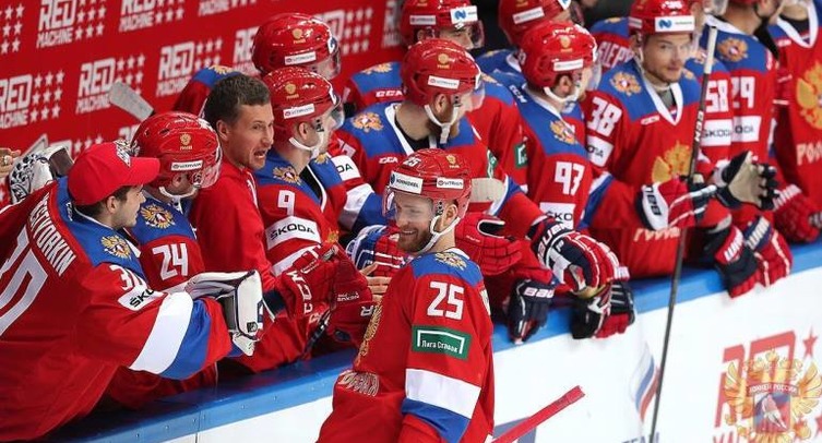 Сборная России по хоккею установила уникальный рекорд Евротура