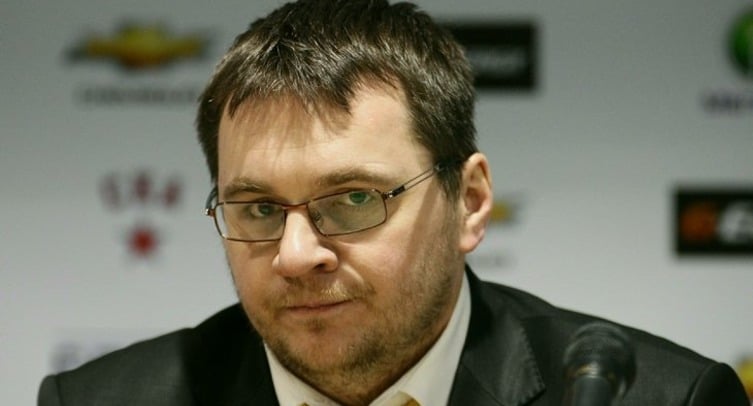Назаров назвал мэра Риги Стакиса городским сумасшедшим из-за решения снять флаг ИИХФ