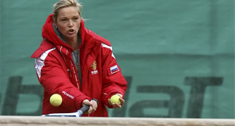 Мать Рублева опровергла избиение 18-летней теннисистки