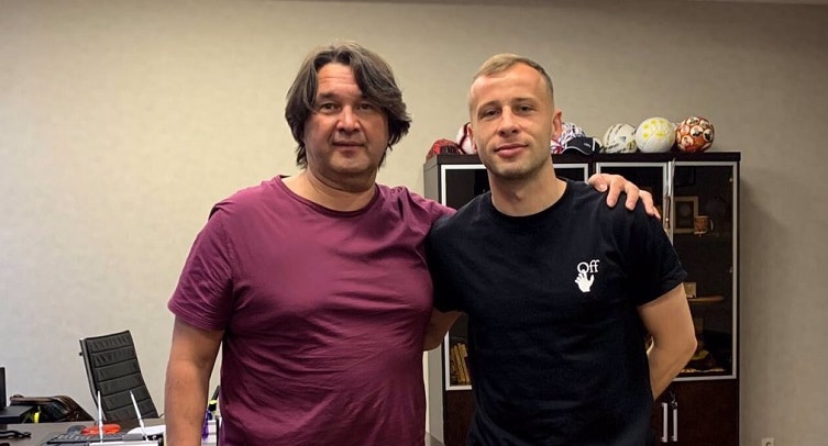 «Уфа» продлила контракт с хавбеком Мрзляком