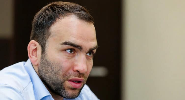 Победитель боя Минеев — Исмаилов сразится с Бархударяном