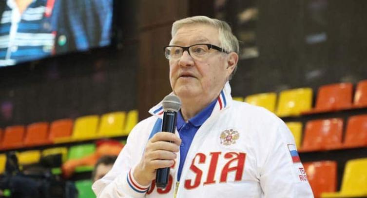 Орлов считает, что Черчесов не знает возможностей игроков сборной России