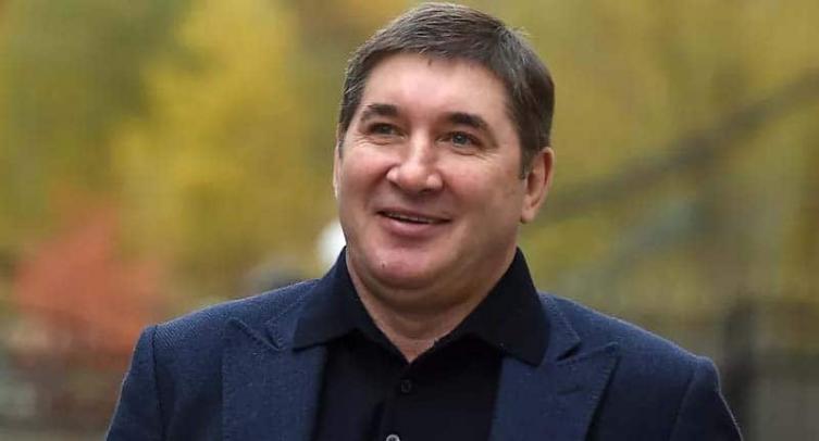 Кожевников заявил, что Хартли покинет «Авангард», когда клуб вернется в Омск