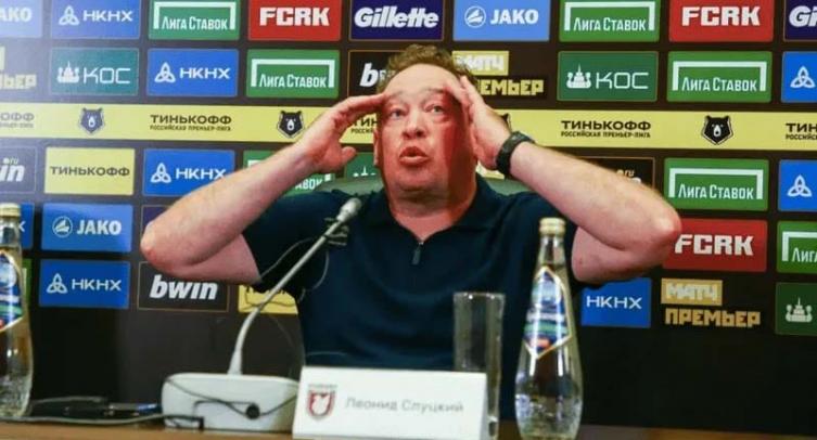 Слуцкий будет комментировать два матча чемпионата Европы