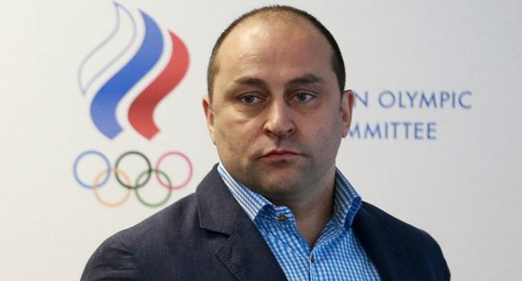Свищев заявил, что России должно быть все равно на реакцию Европы в связи с непреклонением колена сборной