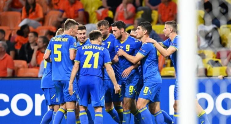 Сборная Украины победила команду Северной Македонии в матче Евро с двумя незабитыми пенальти