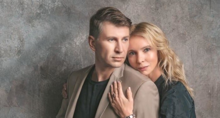 Ягудин рассказал о шуточном интимном вопросе от его жены Тотьмяниной