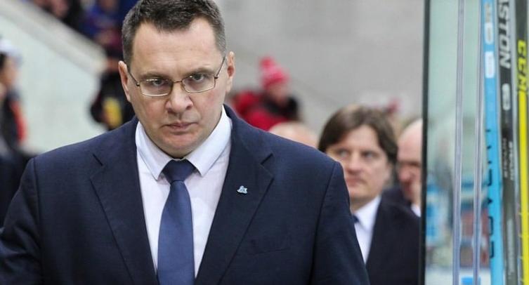 Назаров заявил, что политика имеет самое прямое отношение к хоккею