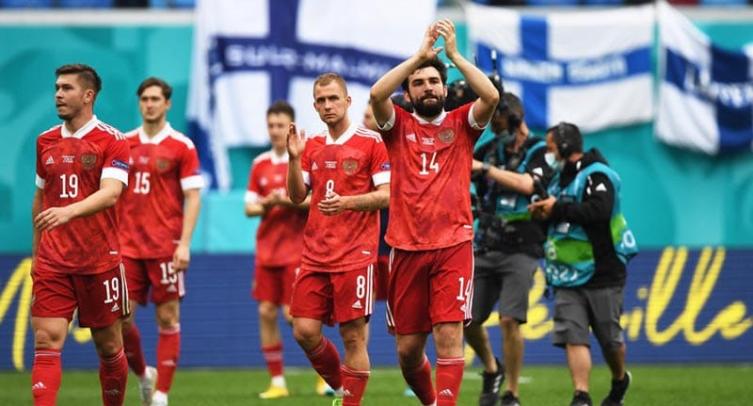 Валерий Сюткин поддержал сборную России перед матчем с Данией
