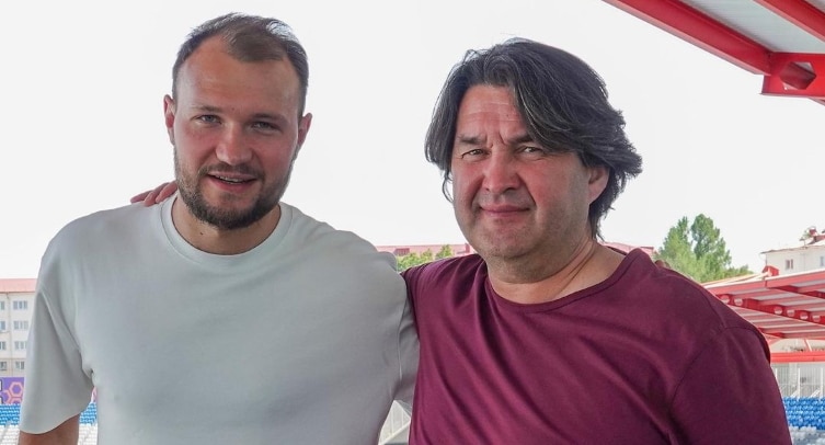 «Уфа» продлила контракт с защитником Алексеем Никитиным