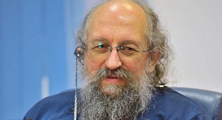 Анатолий Вассерман заявил, что Черчесову переплачивают в сборной России из-за футболистов