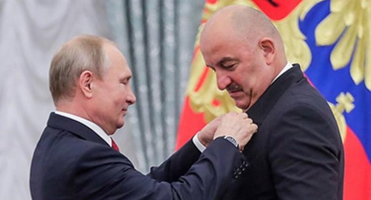 Венедиктов заявил, что Черчесов - государственный чиновник ранга генерал-лейтенанта, и снять его может только Путин
