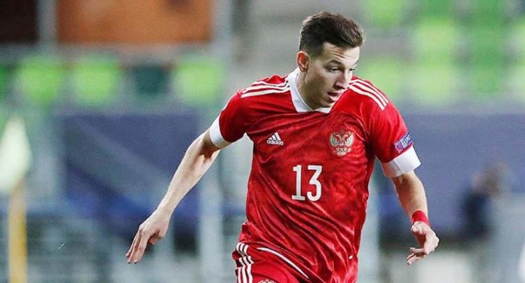 Макаров: «Грустно быть вне игры, любому хочется играть, но решение тренера — закон»