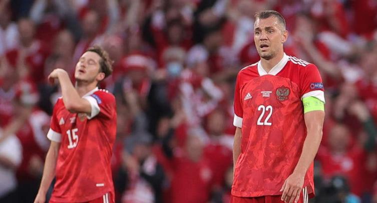 Аленичев: «Мы же деградируем! Стыдно за российский футбол»