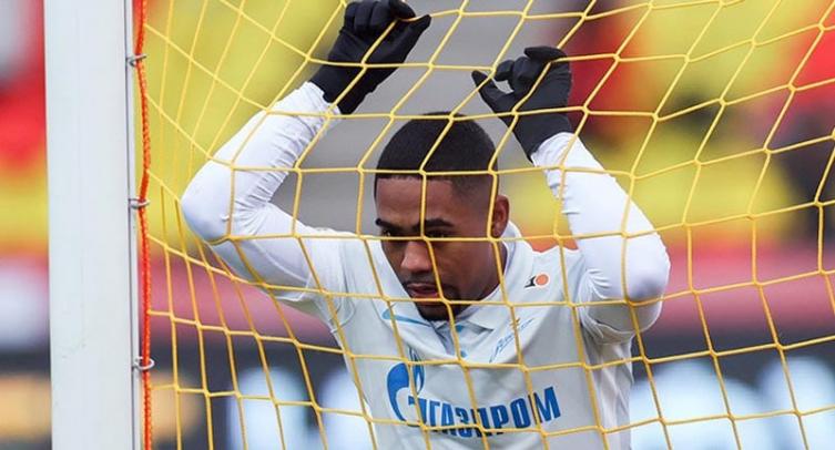 Тренер «Зенита» рассказал, думает ли Малком об отъезде из России