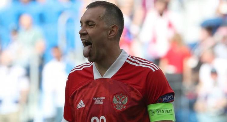 Орлов назвал Дзюбу плохой пародией на Роналду