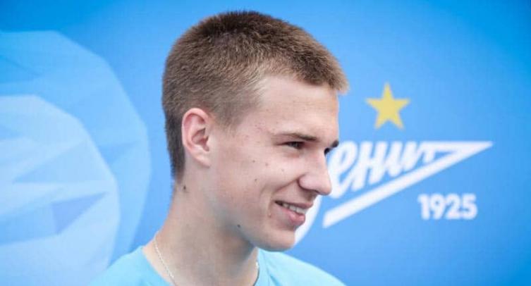 Аршавин прокомментировал переход 18-летнего Михайлова в «Шальке»
