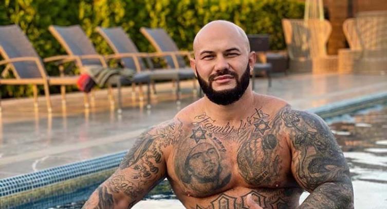 Джиган высмеял упражнение А. Емельяненко с камнем