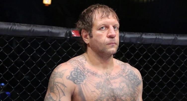 Экс-глава промоушена Affliction Атенсио рассказал, как Емельяненко хотел украсть у него часы