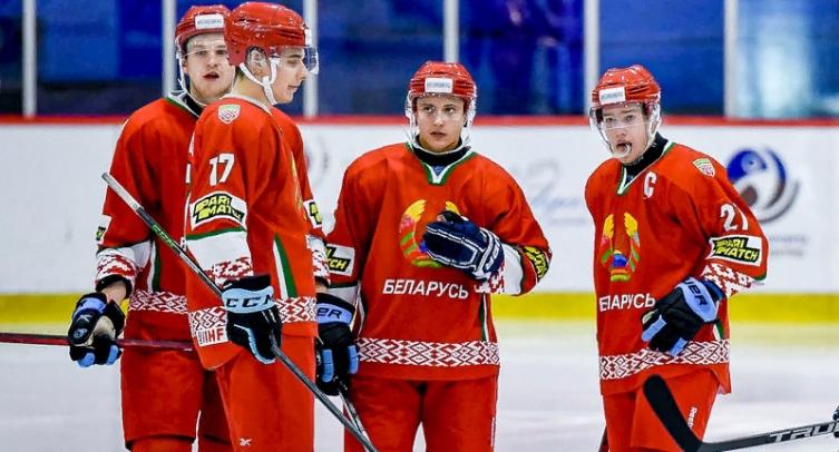 Сборная Беларуси разгромила команду Дании на молодежном чемпионате мира по хоккею