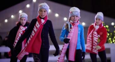 Офис президента Украины прорекламировал букмекера фотографией с детьми