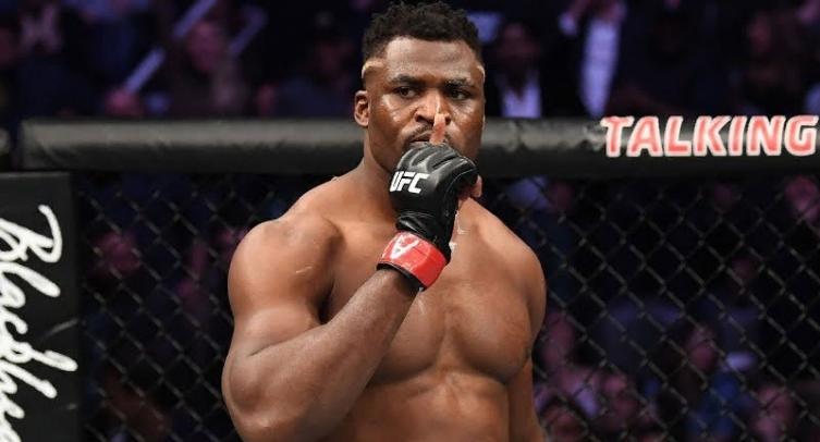 Нганну рассказал, что попросит у UFC включить в контракт пункт, который позволит ему выступать в боксе