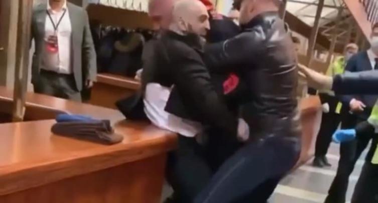 Харитонов заявил, что лет 20 назад его конфликт с Яндиевым завершился бы плачевно