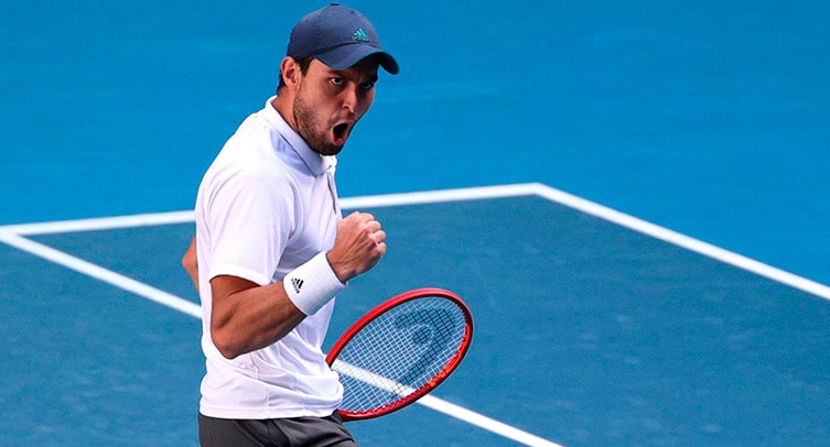 Карацев не поддержал Медведева в конфликте с болельщиками Australian Open