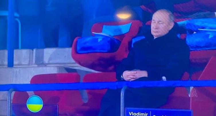 В Кремле отреагировали на слух, что Путин притворился спящим во время выхода Украины на церемонии открытия ОИ-2022