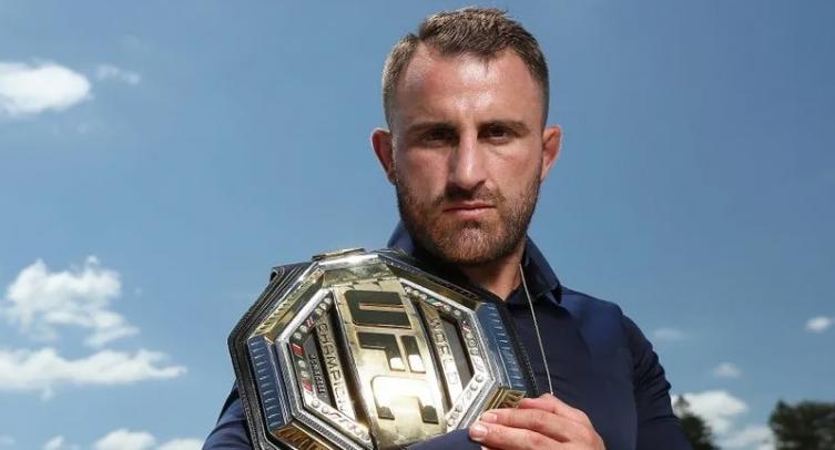 Волкановски не стал включать Хабиба в тройку лучших бойцов в истории UFC