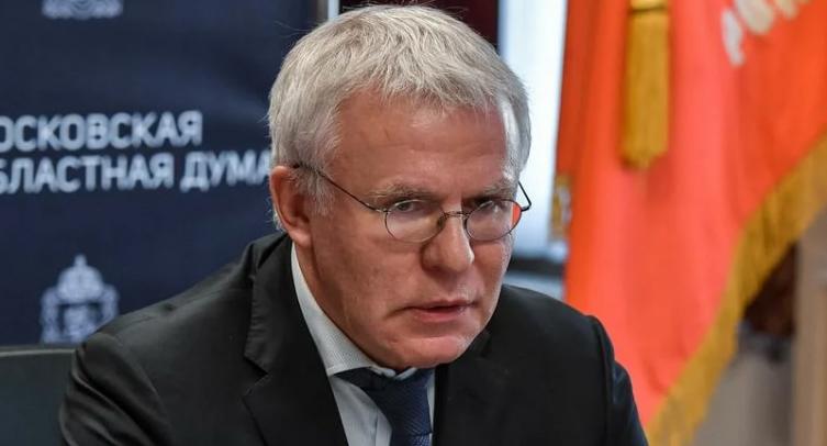 Фетисов допустил, что НХЛ откажется вручать призы российским игрокам по итогам сезона
