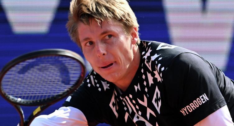 Илья Ивашко обыграл Томми Пола и вышел в полуфинал ATP в Атланте