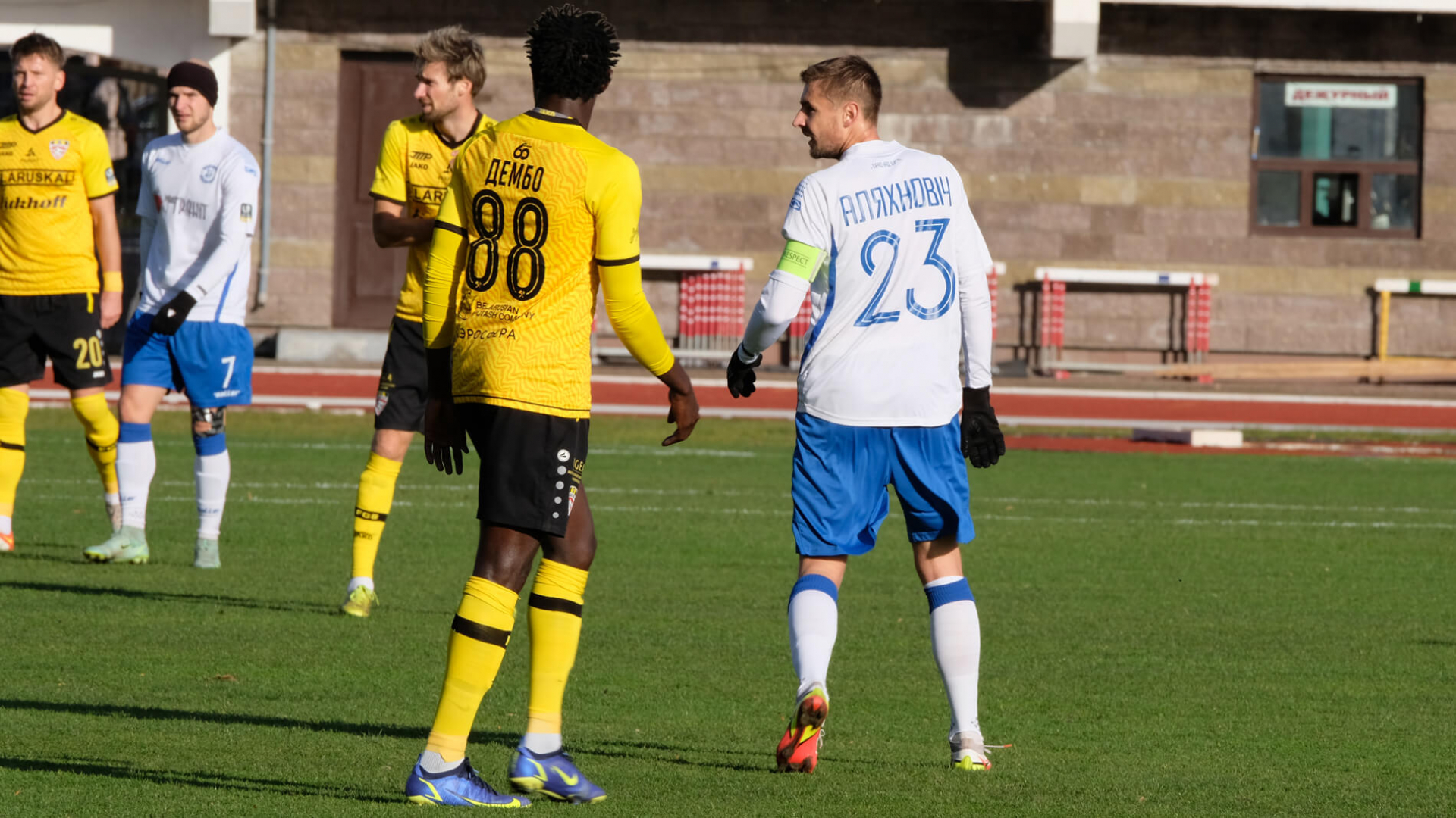 самые лучшие прогнозы на футбол. брест матчи. псж матчи 2022. матч динамо. маршрут брест монако.